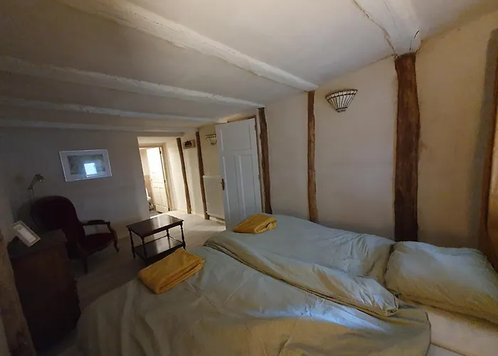 Le Sanglier Sauvage Couette-café 3*