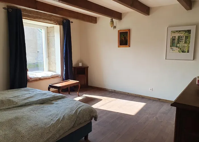 Le Sanglier Sauvage Couette-café 3*